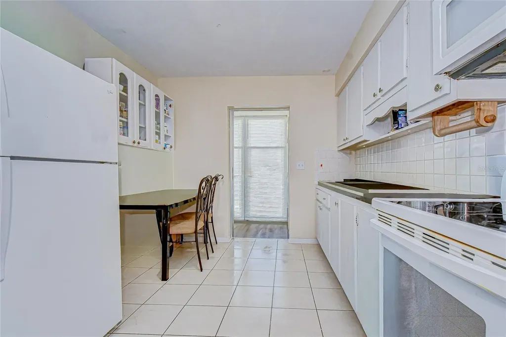 5155 9th Avenue N St Petersburg FL 33710