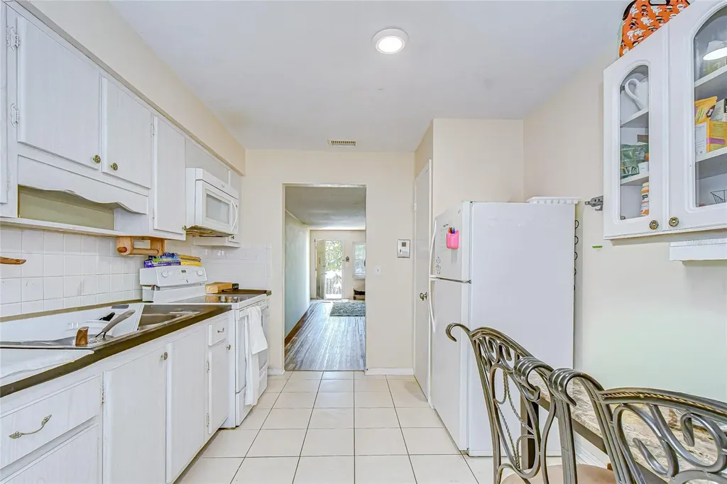 5155 9th Avenue N St Petersburg FL 33710