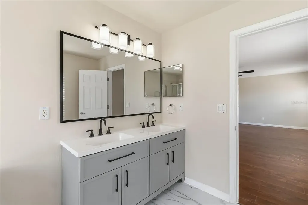 10408 Chorlton Circle Orlando FL 32832