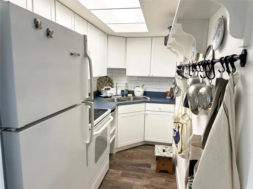 100 Waverly Way Clearwater FL 33756