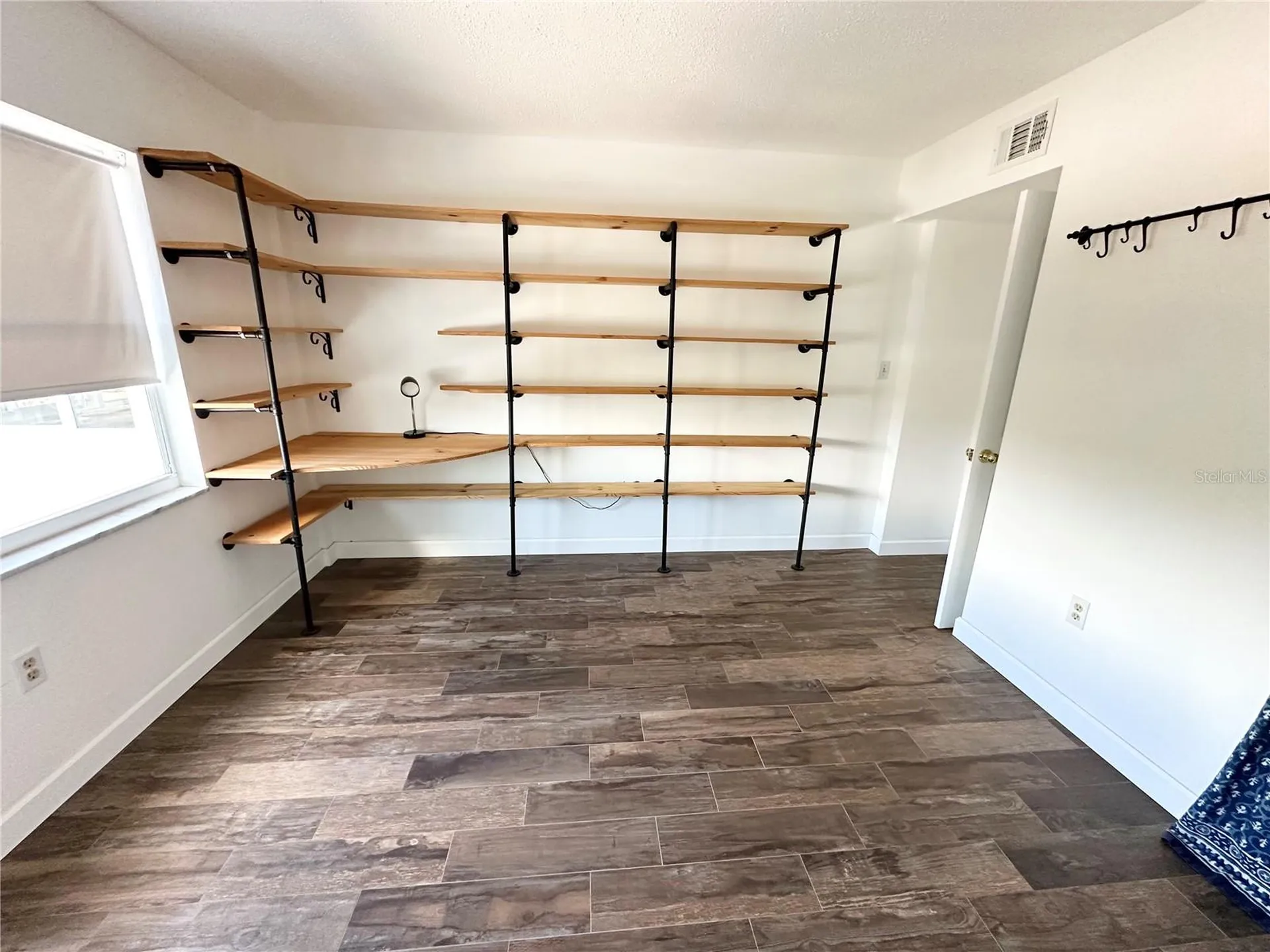 100 Waverly Way Clearwater FL 33756
