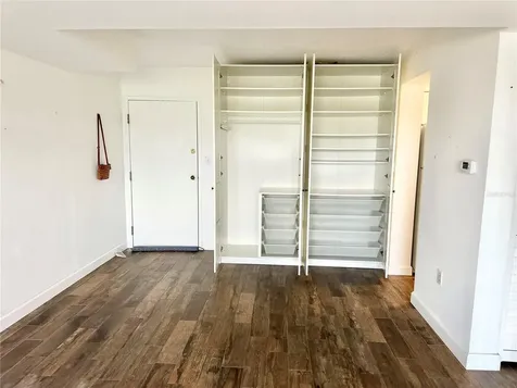 100 Waverly Way Clearwater FL 33756