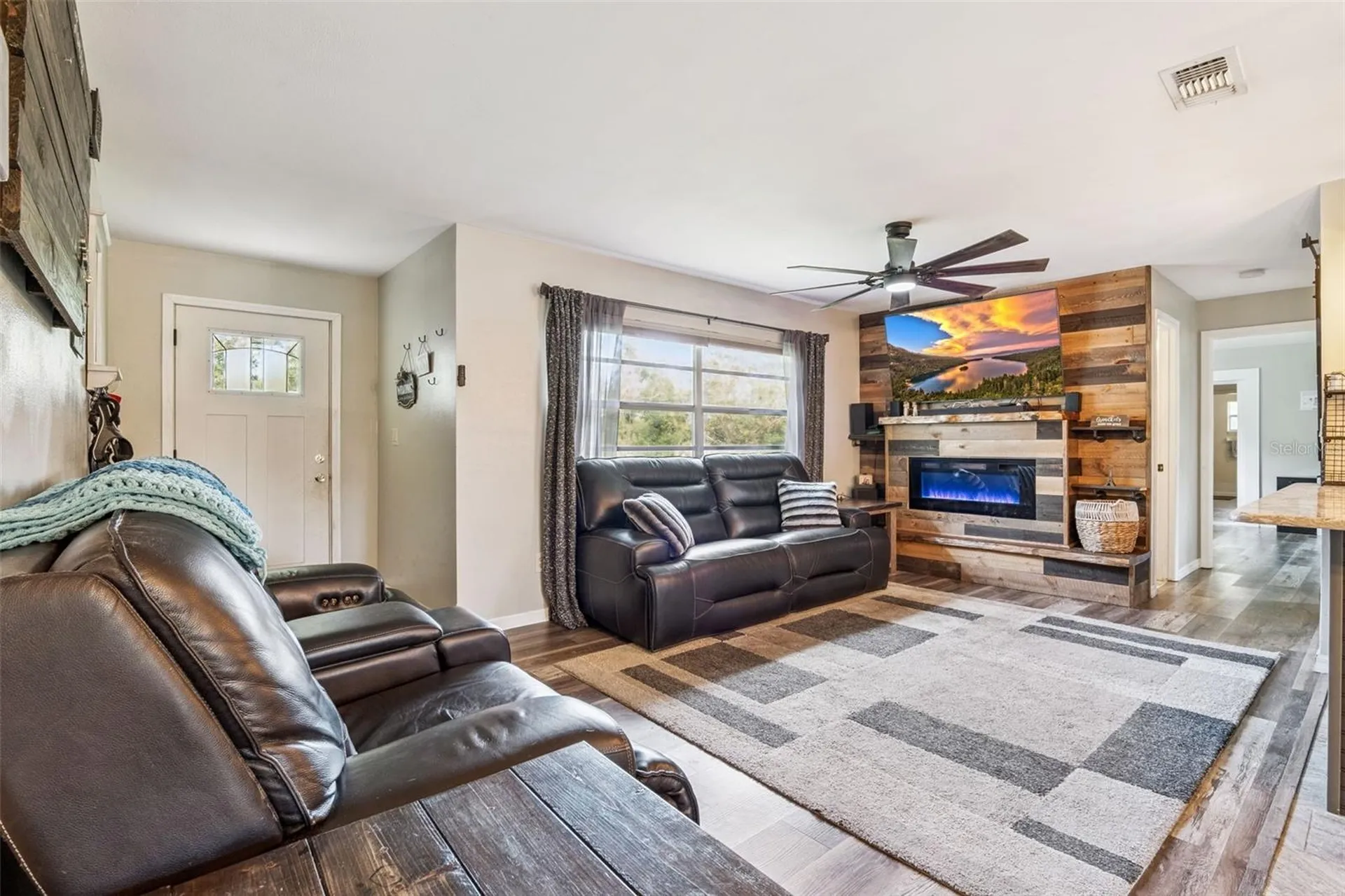 1167 Ohio Street De Leon Springs FL 32130