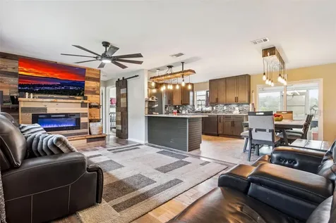 1167 Ohio Street De Leon Springs FL 32130