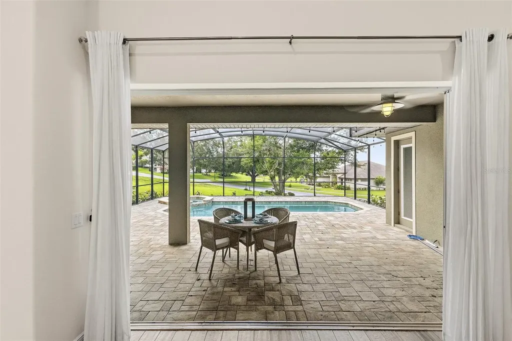 39500 Hillrise Lane Lady Lake FL 32159