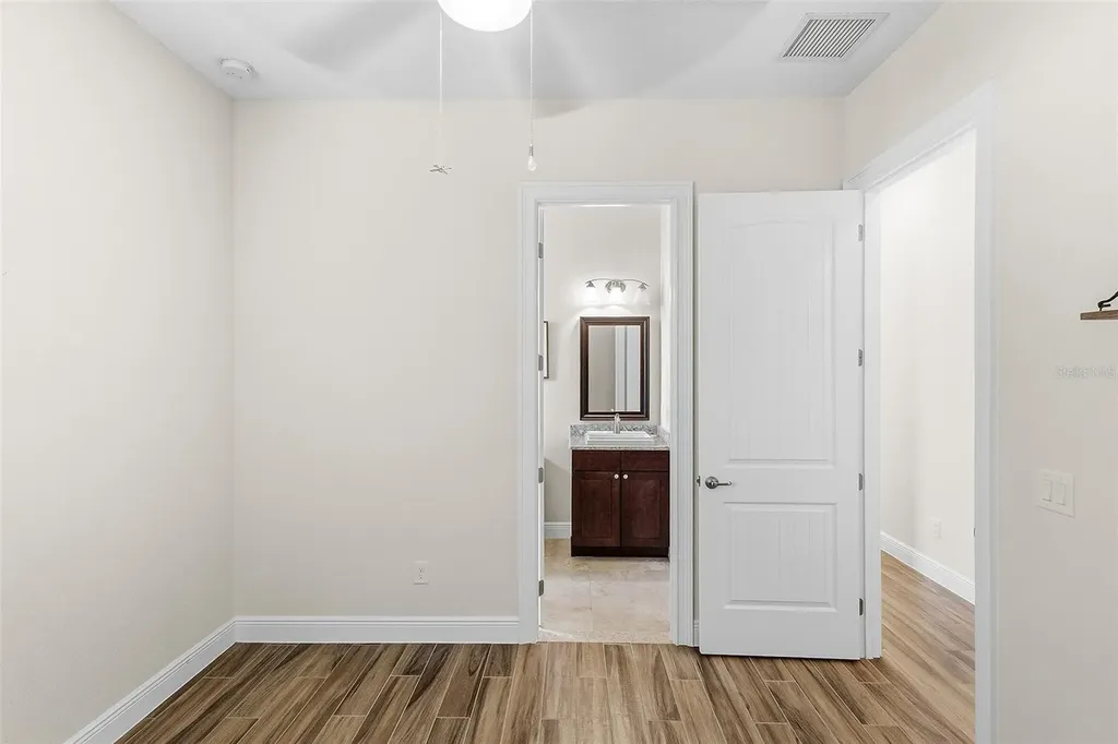 39500 Hillrise Lane Lady Lake FL 32159