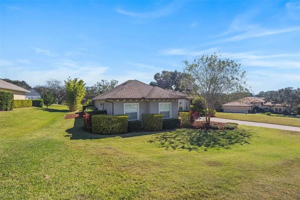 39500 Hillrise Lane Lady Lake FL 32159