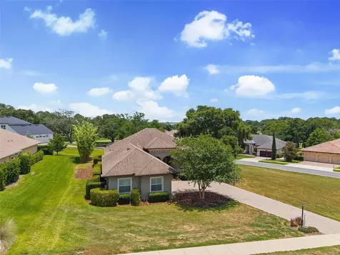 39500 Hillrise Lane Lady Lake FL 32159