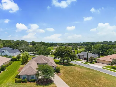 39500 Hillrise Lane Lady Lake FL 32159
