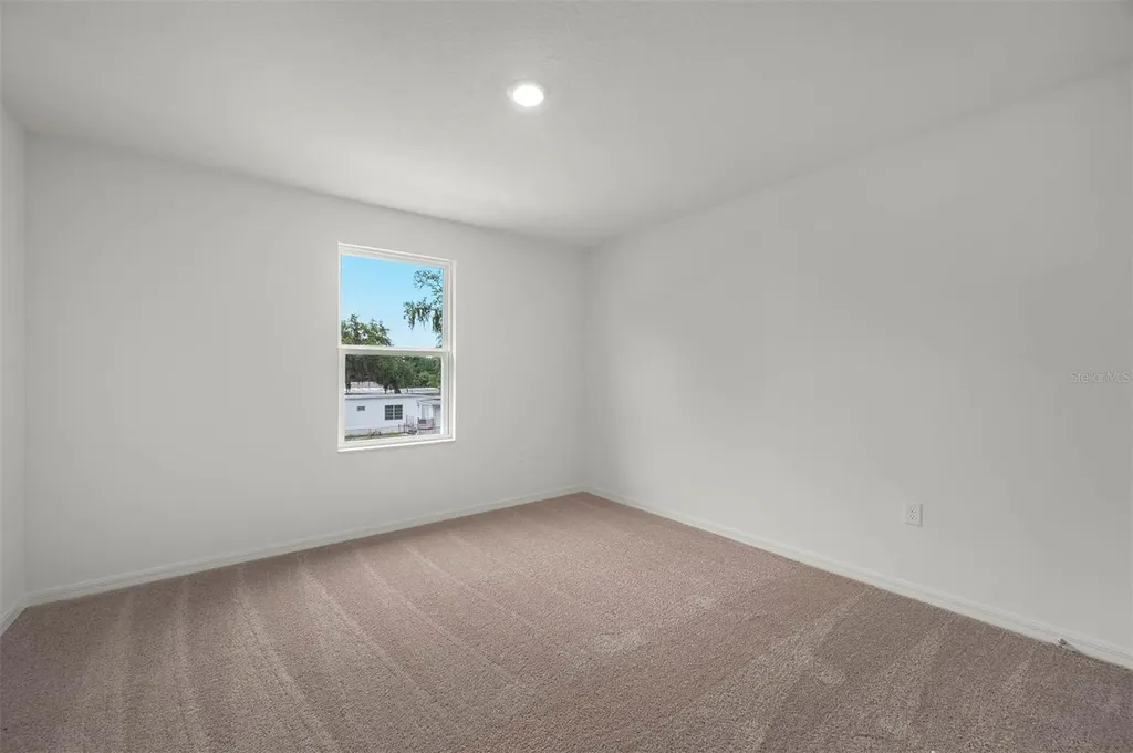 13320 Tula Loop Astatula FL 34705