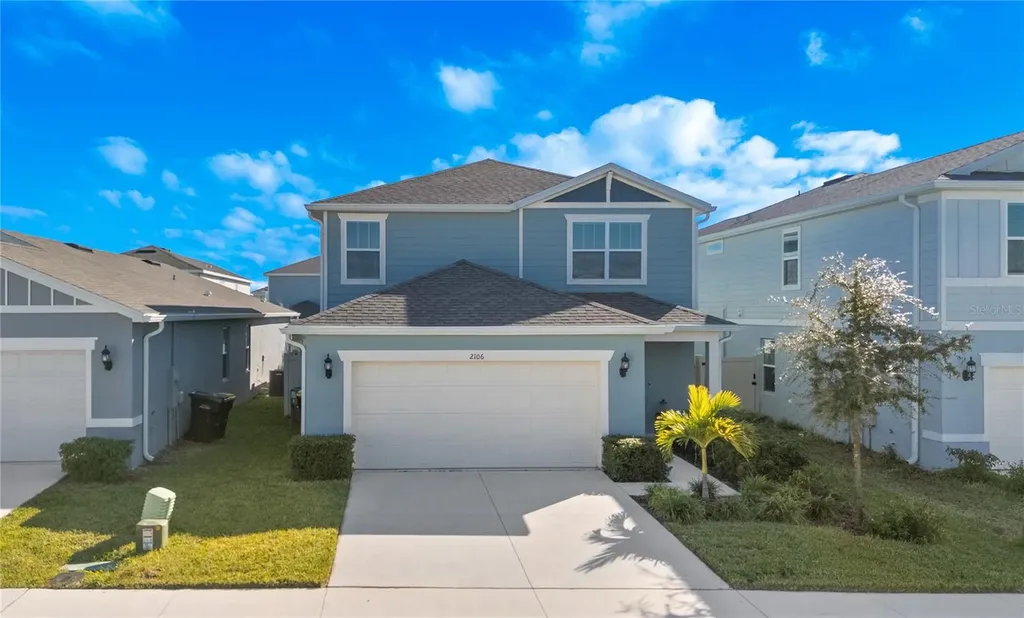 2106 Charming Avenue Davenport FL 33896