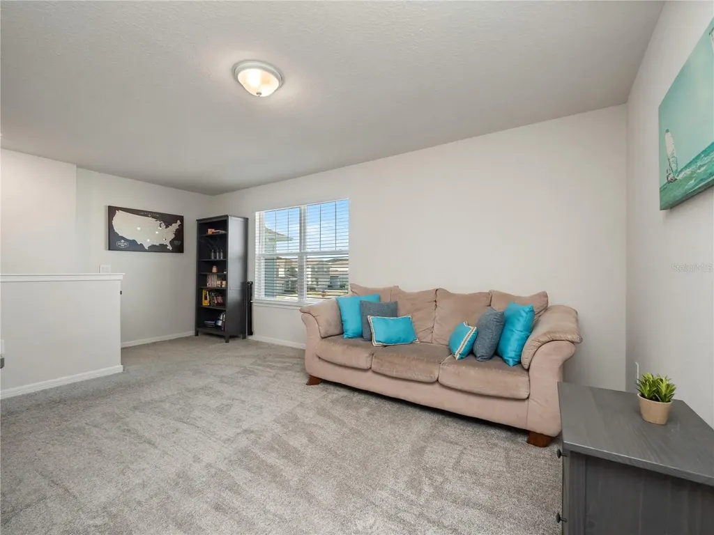 2106 Charming Avenue Davenport FL 33896