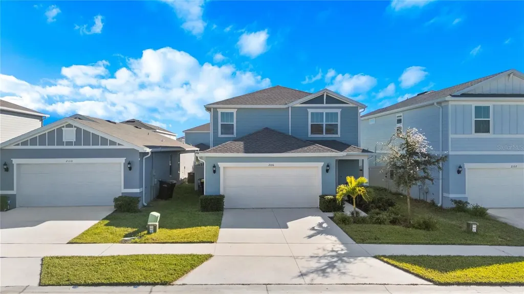 2106 Charming Avenue Davenport FL 33896