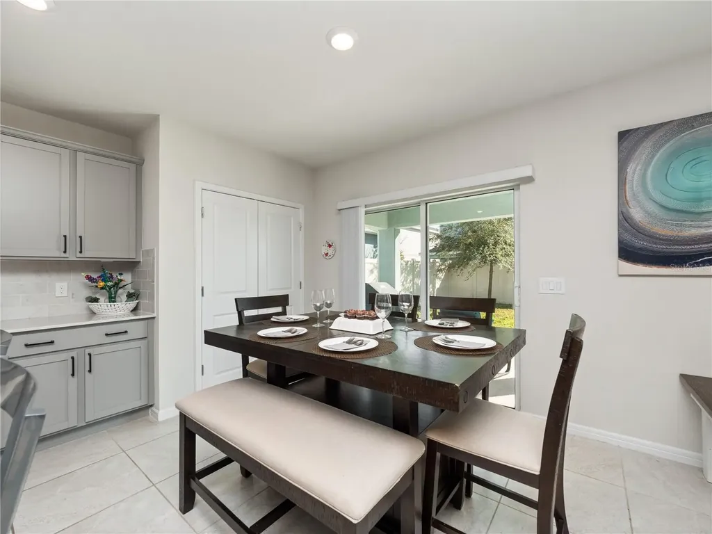 2106 Charming Avenue Davenport FL 33896
