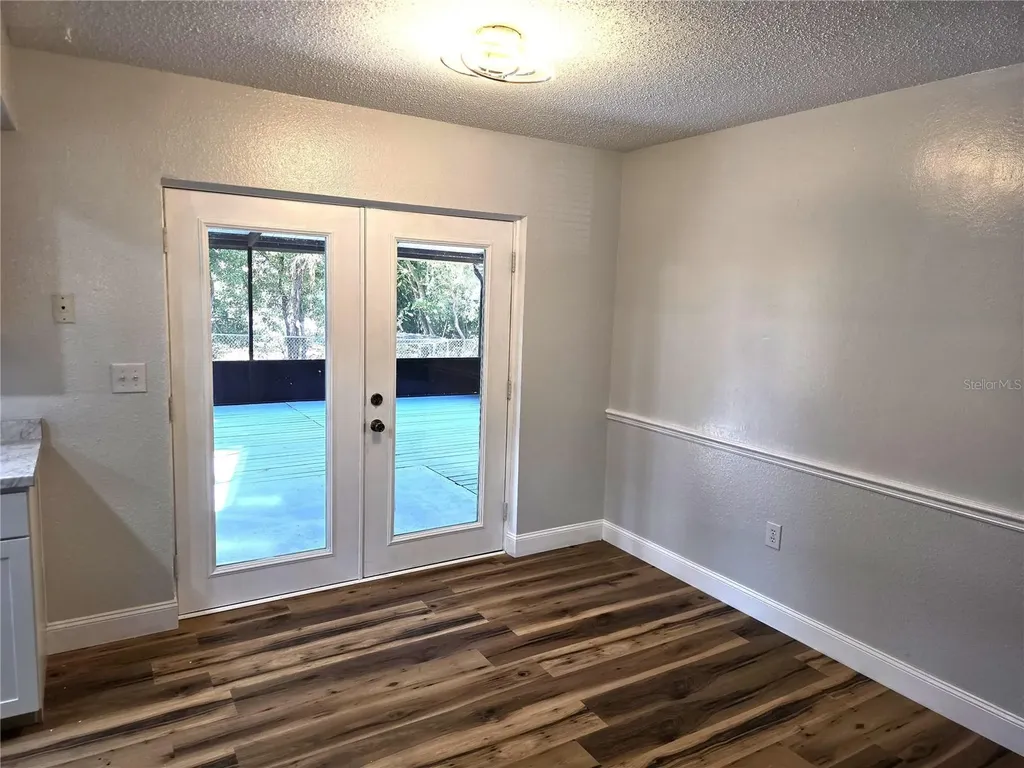 905 N Park Road Plant City FL 33563