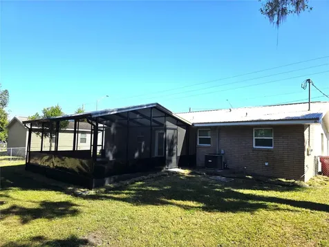 905 N Park Road Plant City FL 33563