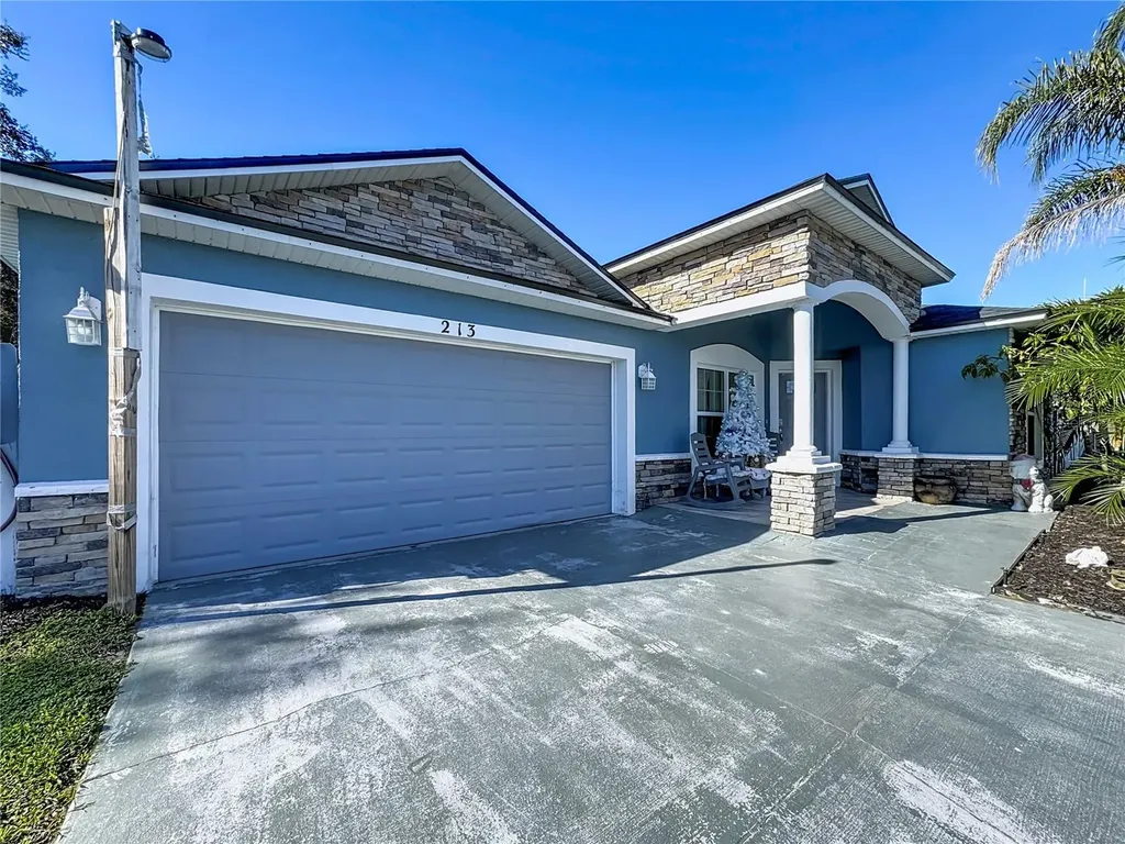 213 E Aster Court Kissimmee FL 34759