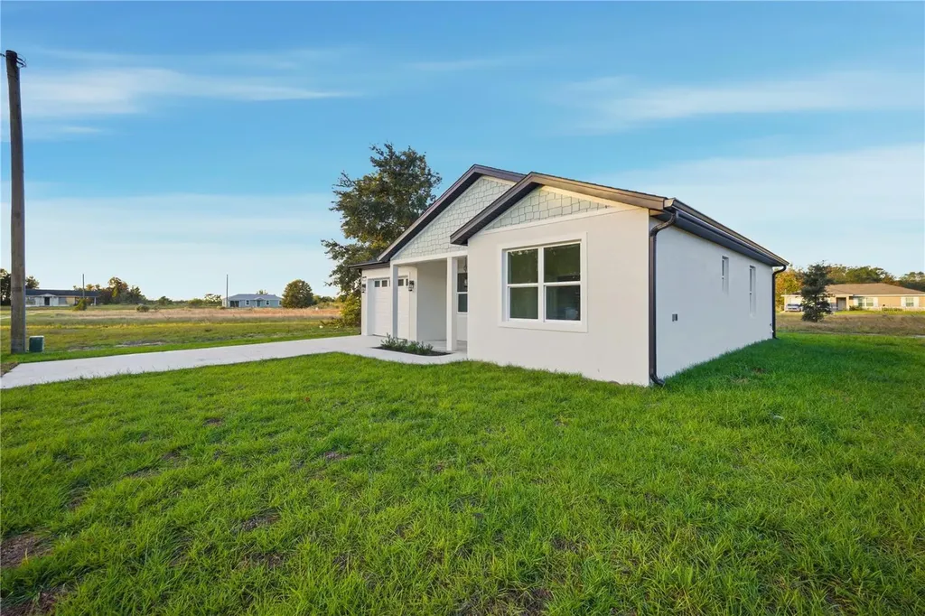 12414 SE 106th Court Belleview FL 34420