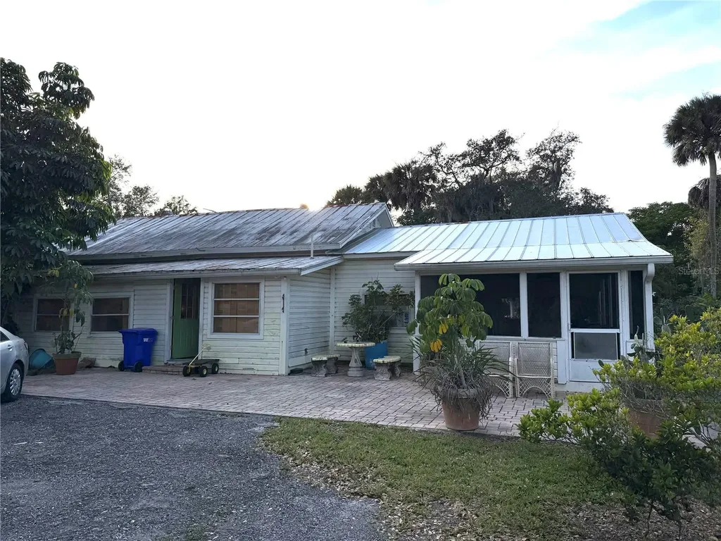 1000 SW 15th Street Okeechobee FL 34974