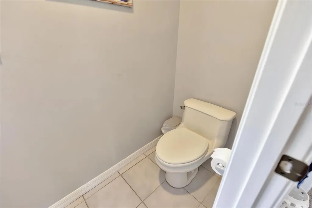 7201 Hodgewood Court Tampa FL 33614