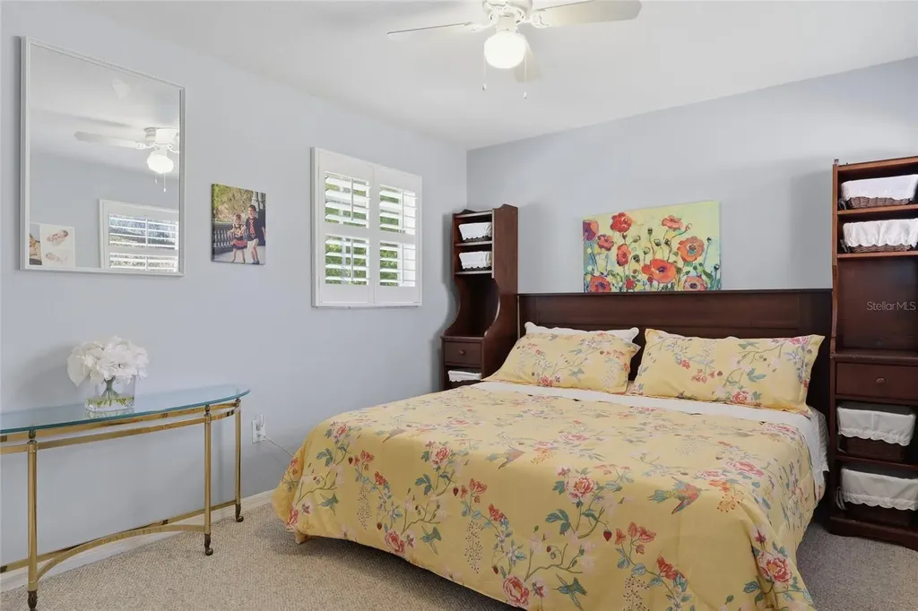 7201 Hodgewood Court Tampa FL 33614