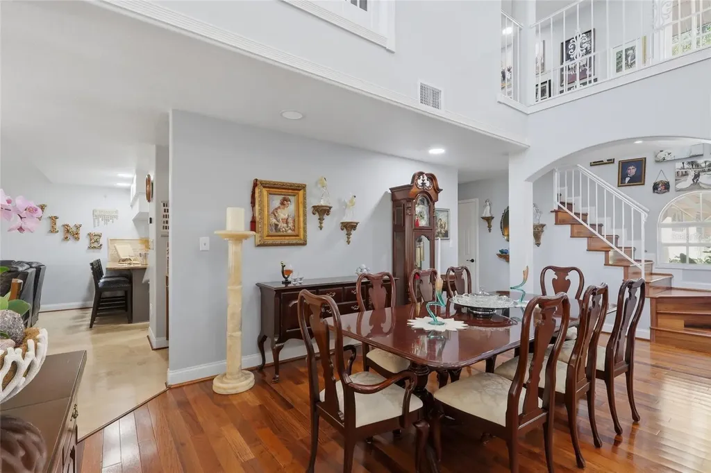 7201 Hodgewood Court Tampa FL 33614