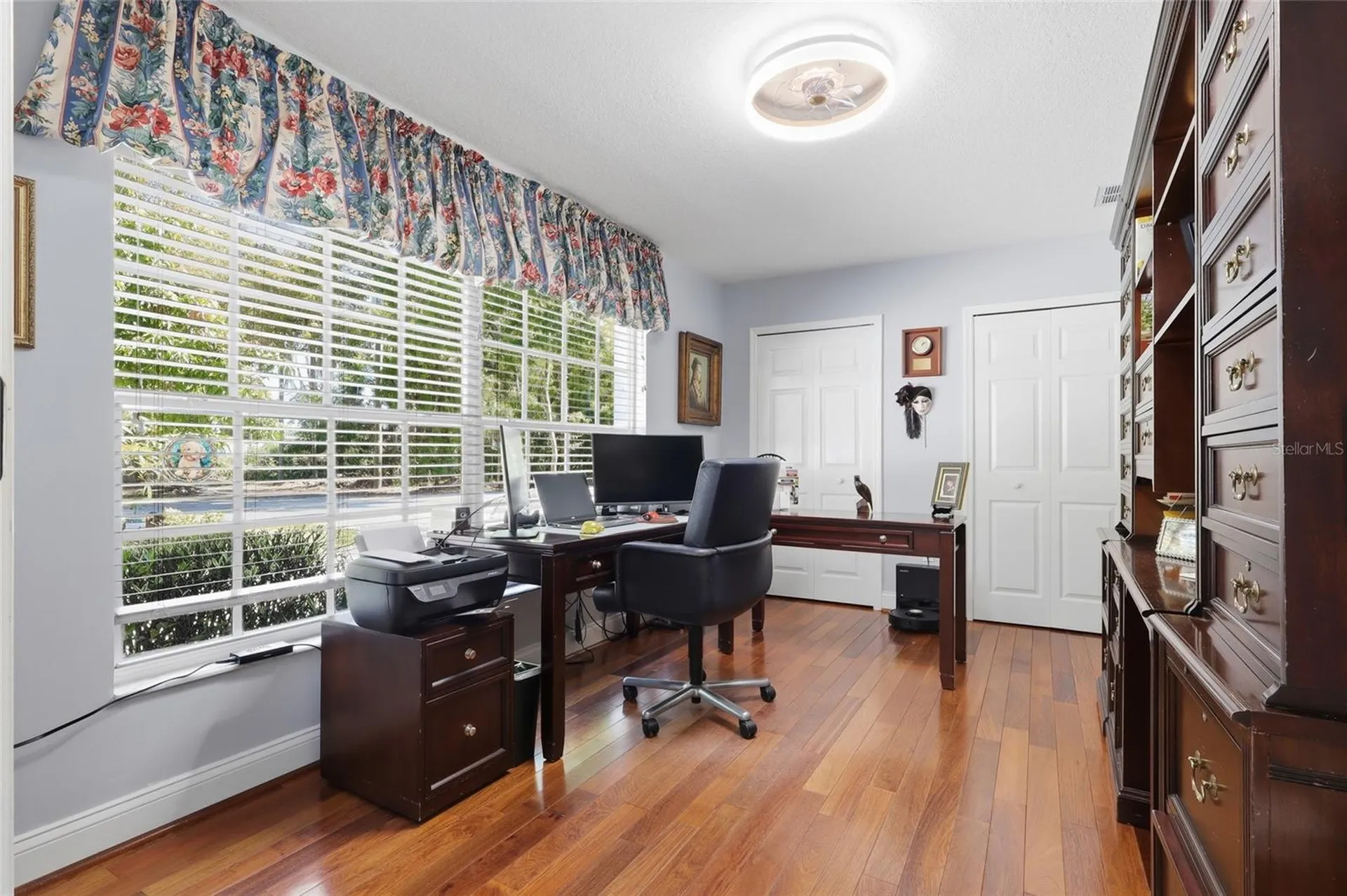 7201 Hodgewood Court Tampa FL 33614