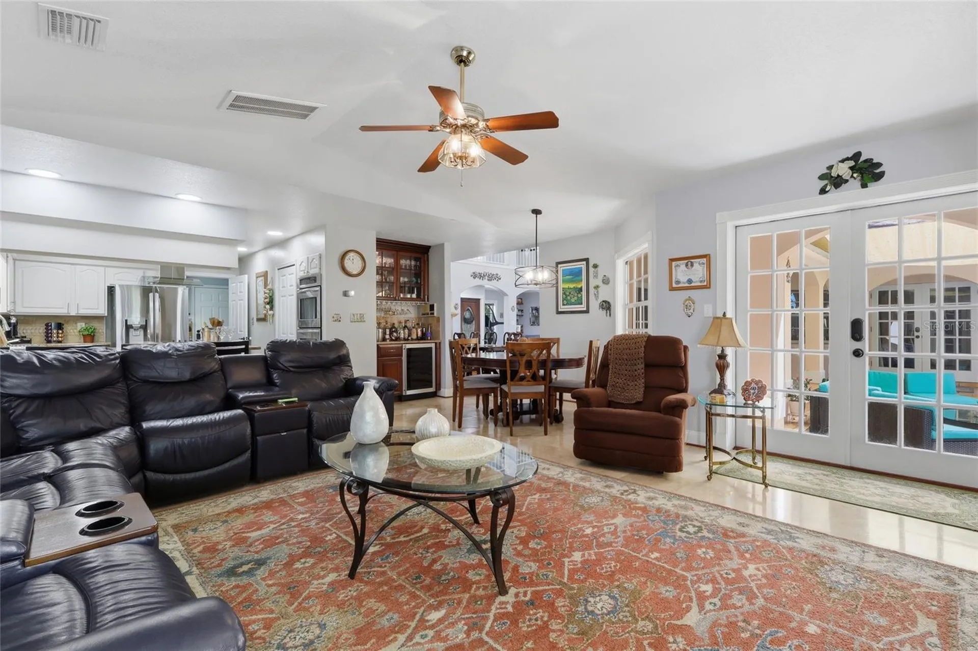 7201 Hodgewood Court Tampa FL 33614