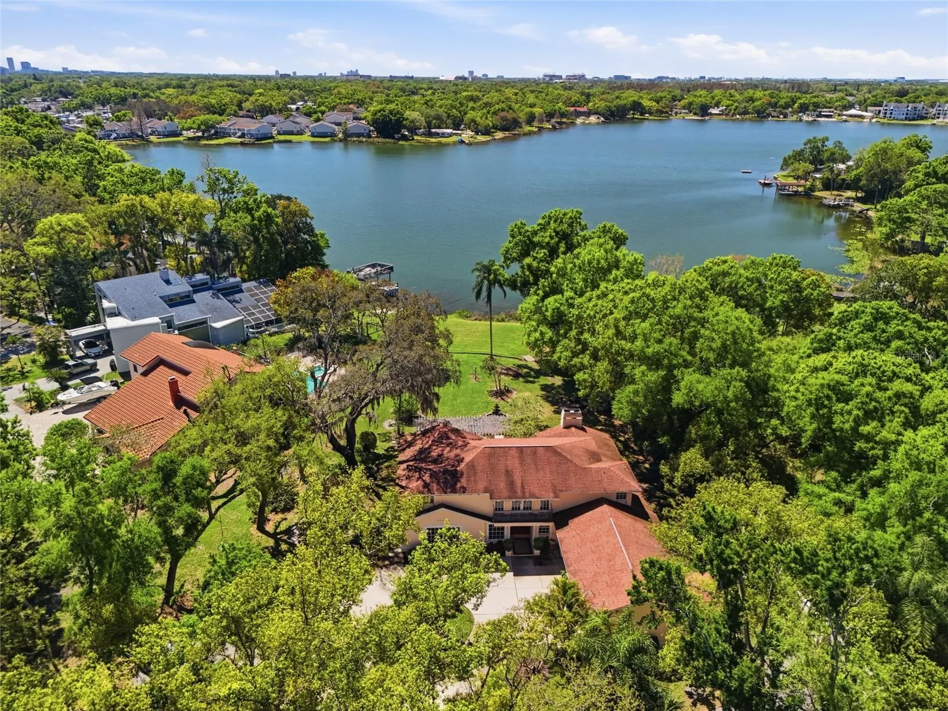 7201 Hodgewood Court Tampa FL 33614