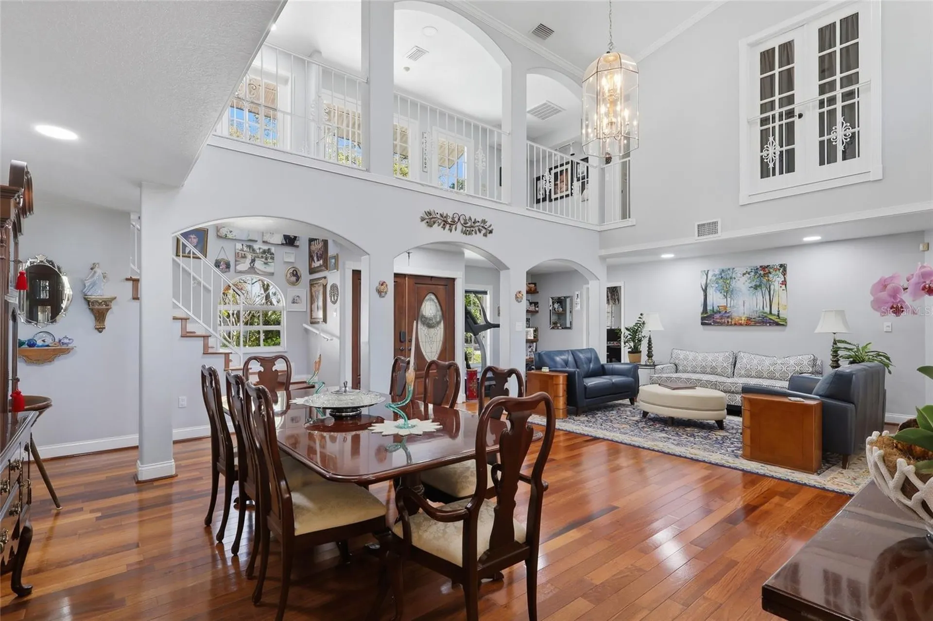 7201 Hodgewood Court Tampa FL 33614