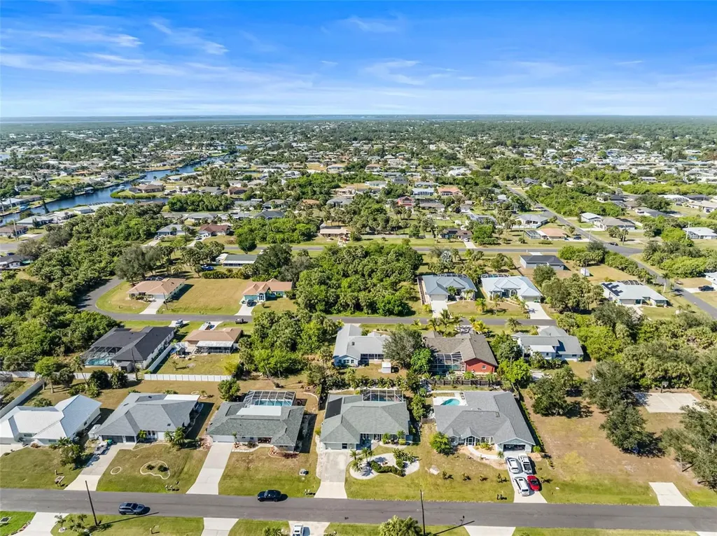 19010 Mcgrath Circle Port Charlotte FL 33948
