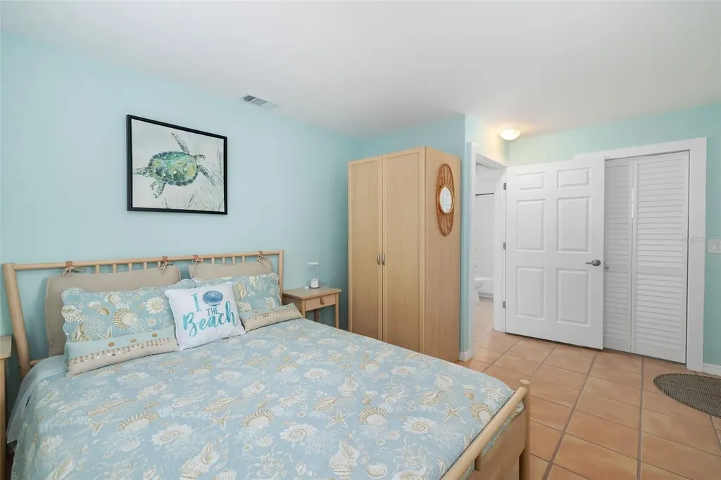3200 Tobero Lane Sarasota FL 34235