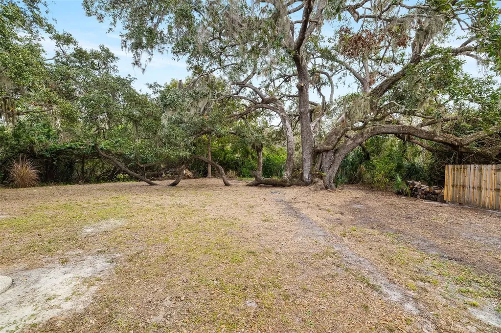 3200 Tobero Lane Sarasota FL 34235