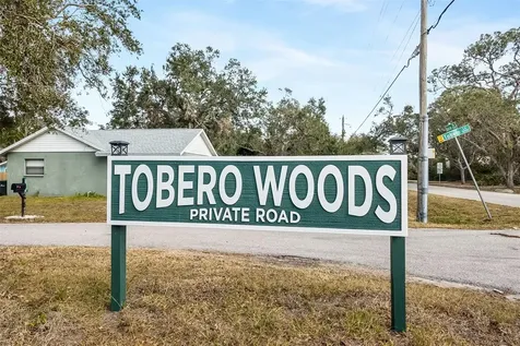 3200 Tobero Lane Sarasota FL 34235