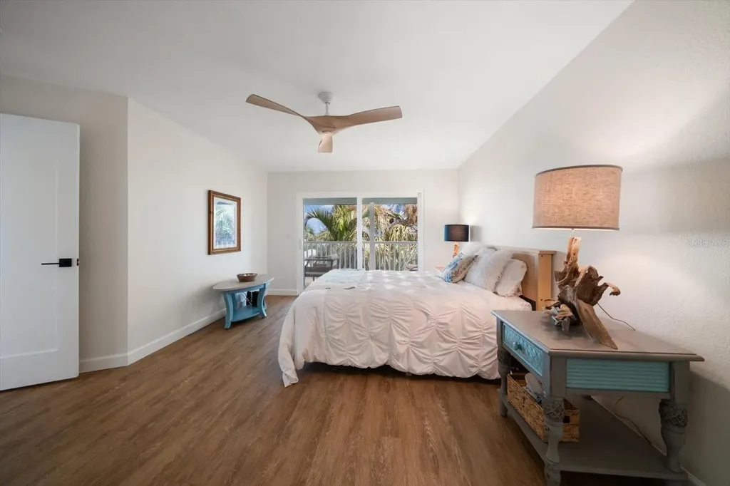 2505 Bay Boulevard Indian Rocks Beach FL 33785