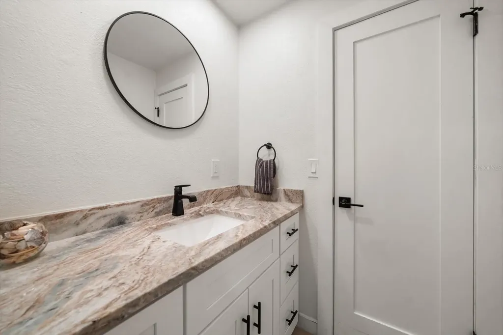 2505 Bay Boulevard Indian Rocks Beach FL 33785