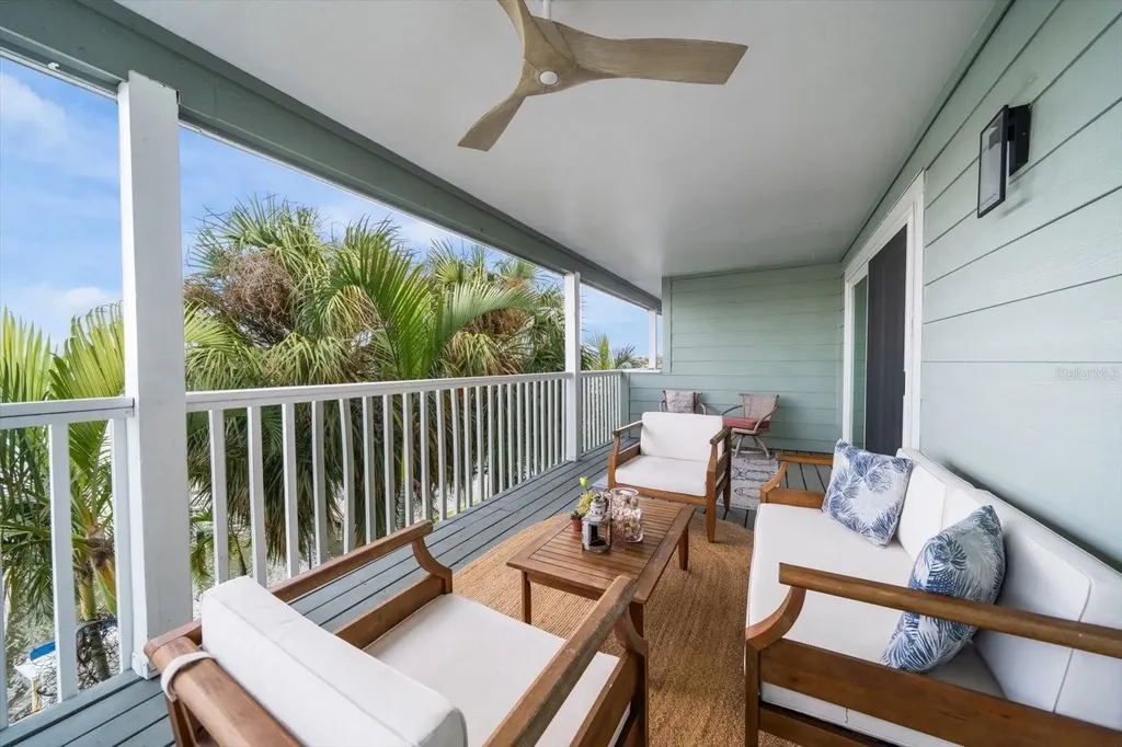 2505 Bay Boulevard Indian Rocks Beach FL 33785