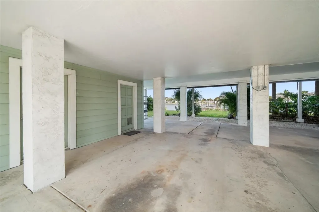 2505 Bay Boulevard Indian Rocks Beach FL 33785
