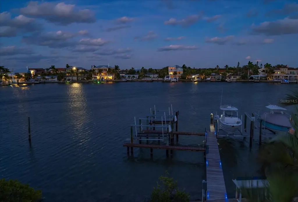 2505 Bay Boulevard Indian Rocks Beach FL 33785