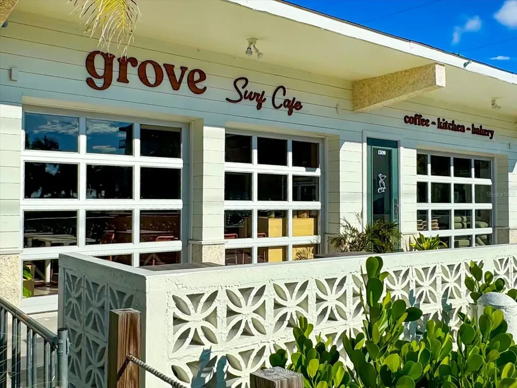 2505 Bay Boulevard Indian Rocks Beach FL 33785