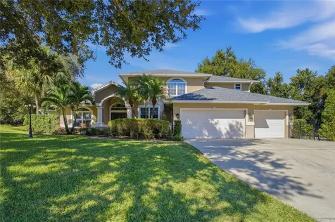 316 Lochen Cir SE Winter Haven FL 33884