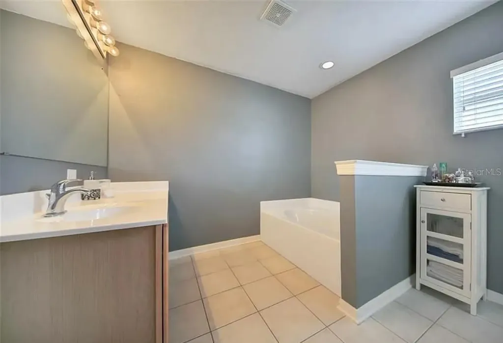 321 Fish Hawk Drive Winter Haven FL 33884