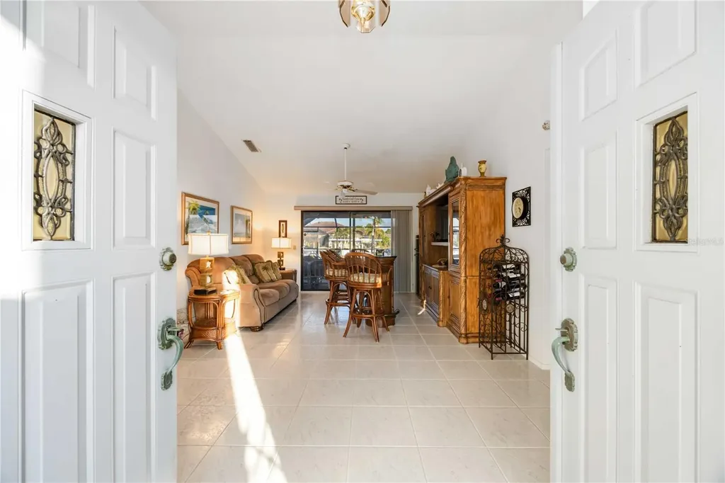 10534 Alpaca Circle Port Charlotte FL 33981