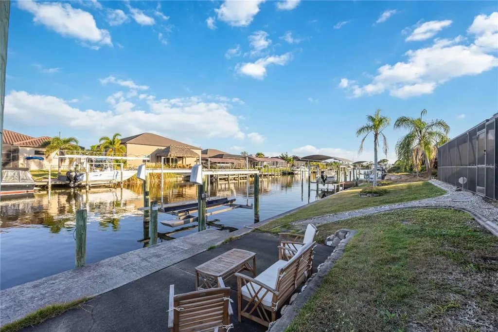 10534 Alpaca Circle Port Charlotte FL 33981