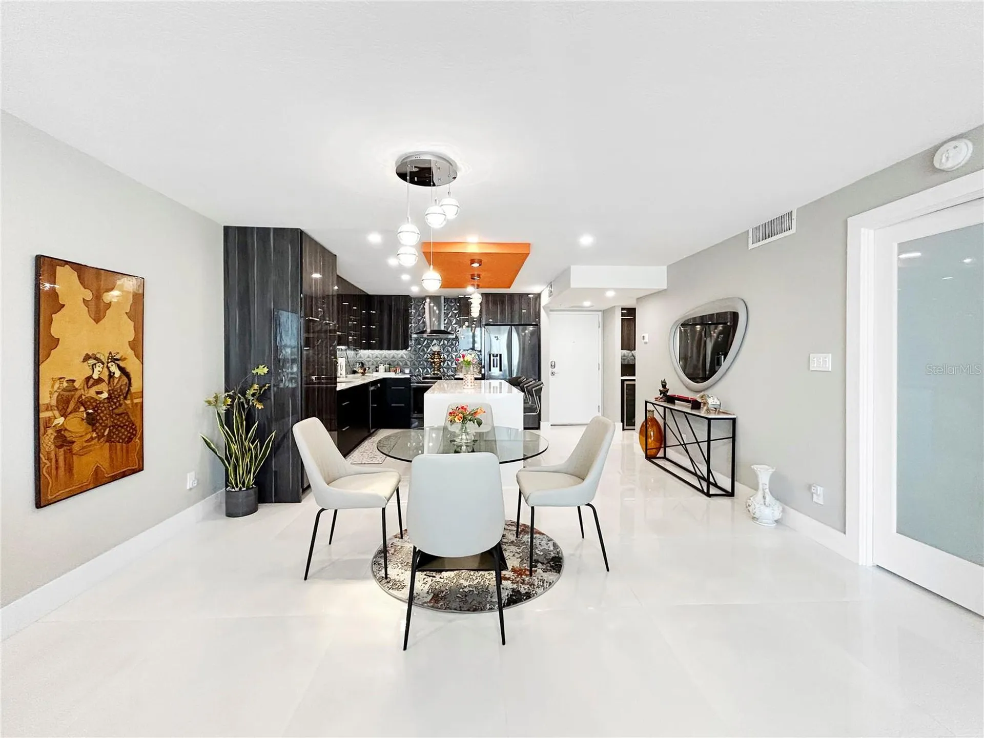 101 S Gulfstream Avenue Sarasota FL 34236