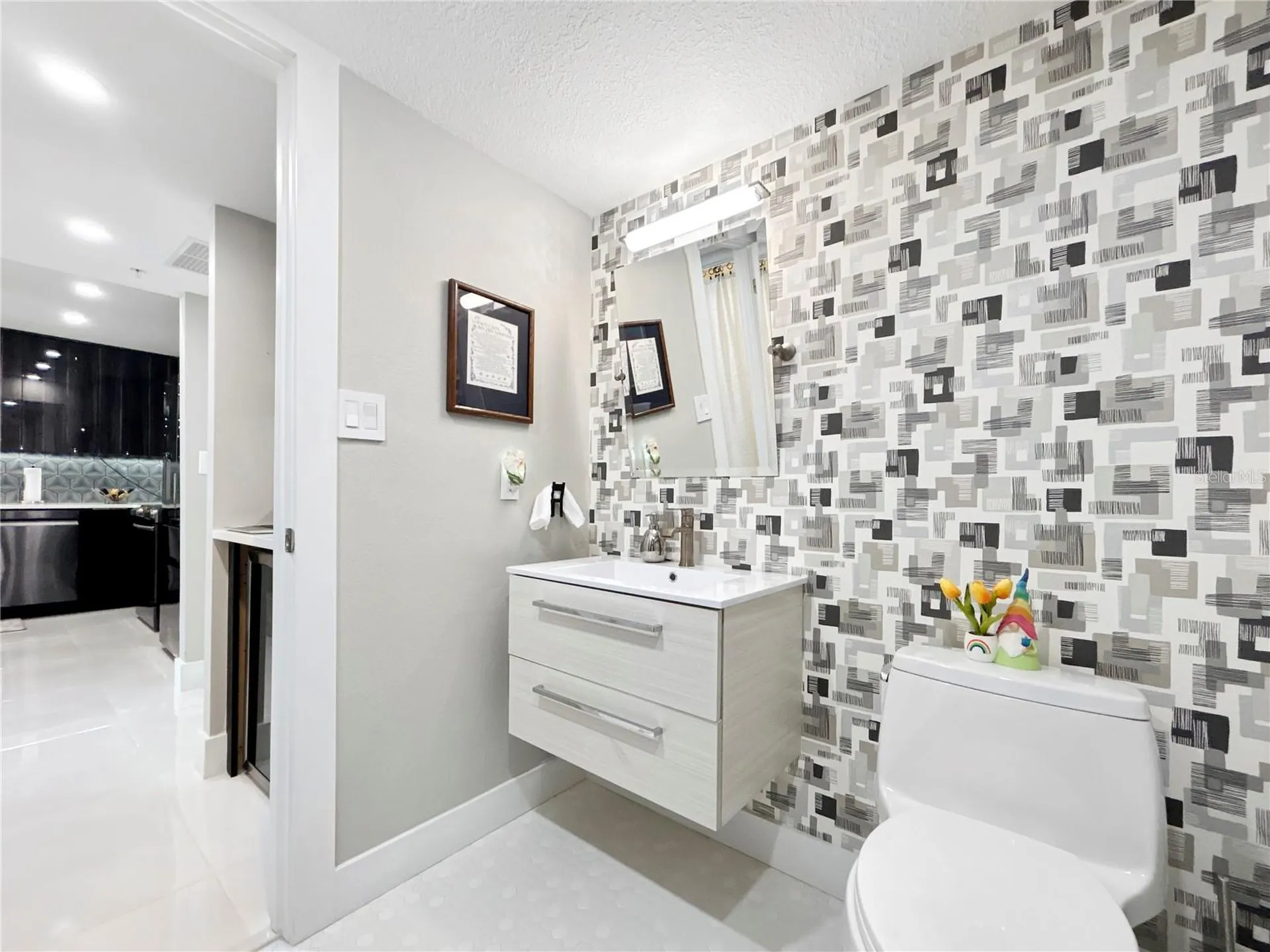 101 S Gulfstream Avenue Sarasota FL 34236