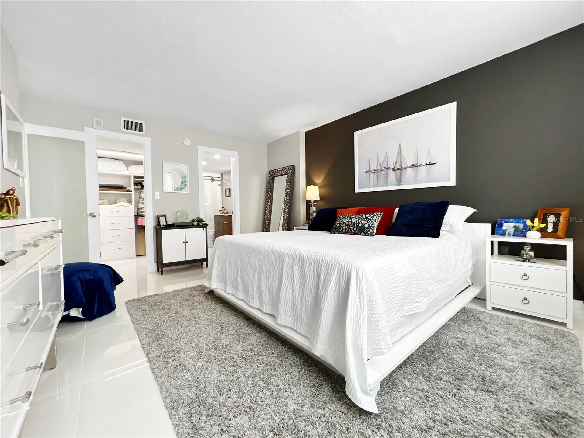 101 S Gulfstream Avenue Sarasota FL 34236