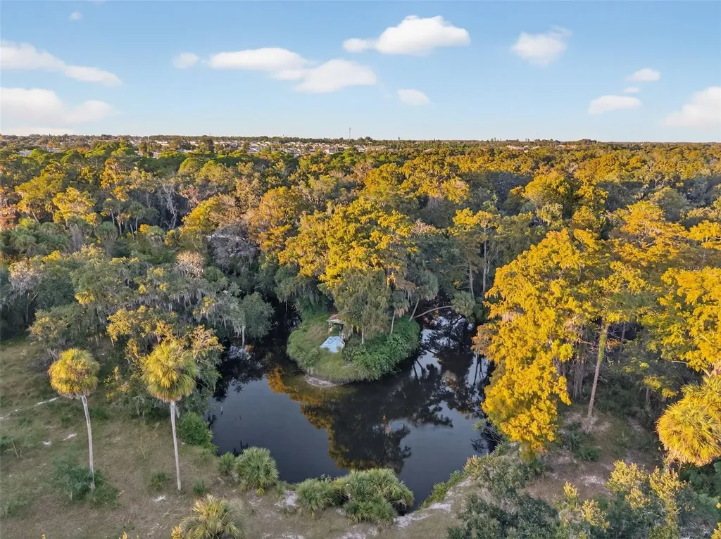 6331 Lost Trail Holiday FL 34690