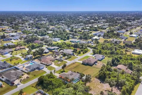 7047 Adderly Street Englewood FL 34224