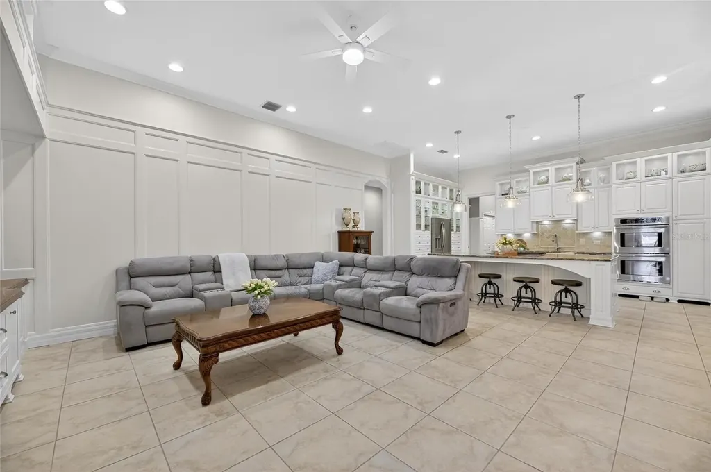 539 Islebay Drive Apollo Beach FL 33572